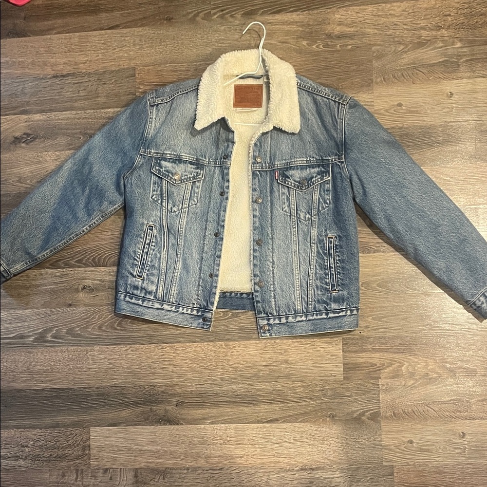 Levi's Blue Denim Jacket with White Sherpa Lining